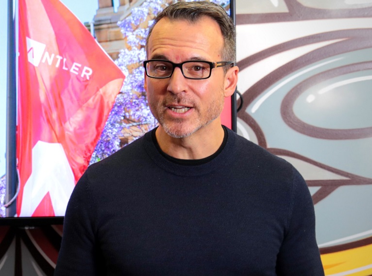 Sahha, Doug MacDonald.