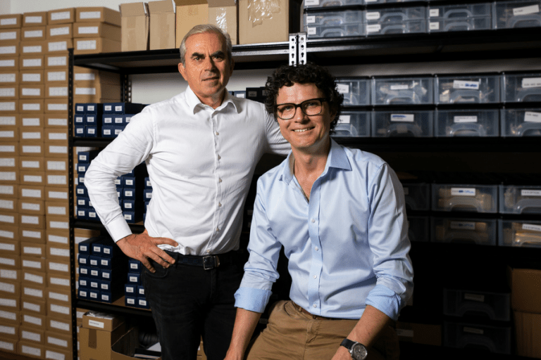 Western Australian startup Speqs allows users to virtually try on glasses in real time