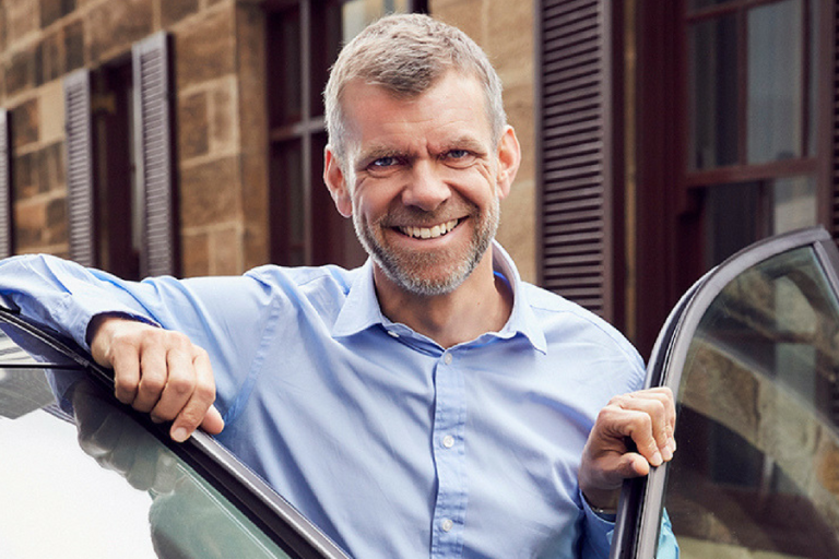 Indian rideshare company Ola appoints former eBay boss Simon Smith as Australian managing director