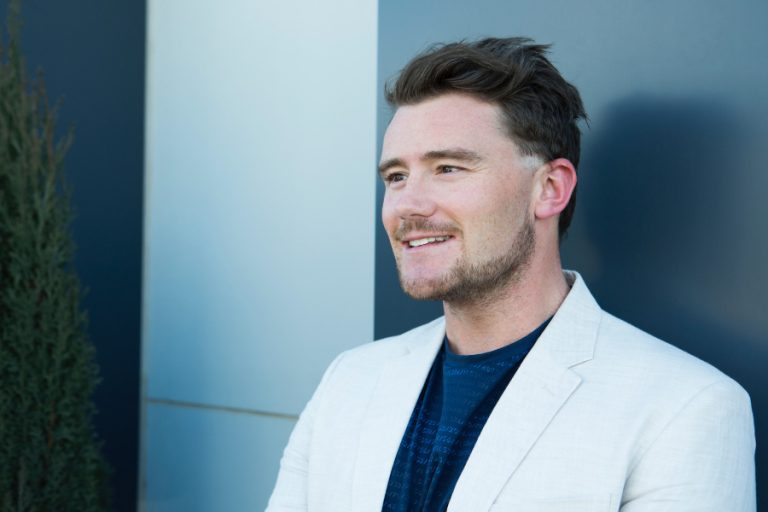 [PODCAST] Startup Meet Corporate – Episode 24: OnTheGo