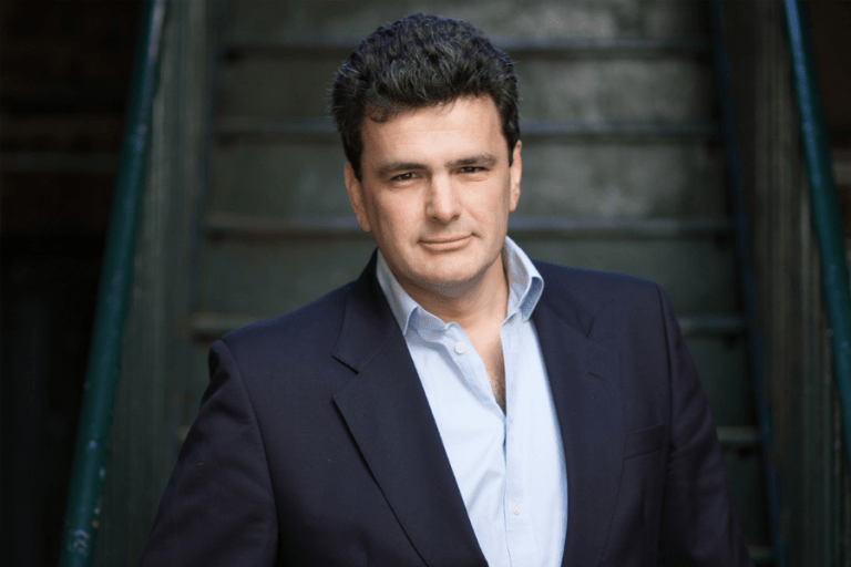 Xinja cuts the interest rate on its Stash accounts once again as it also slashes the deposit cap