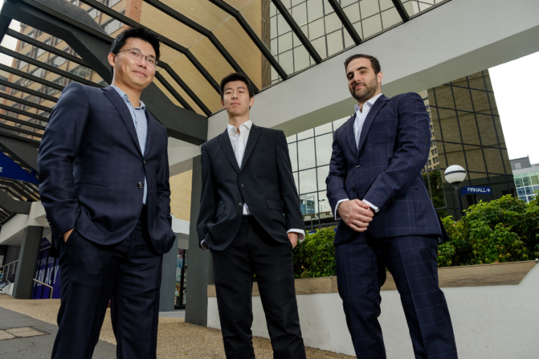 Brisbane startup MyMedKit delivers online pharmacy orders on-demand