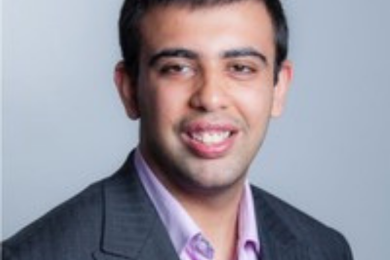 Sydney startup Grabox wants to help rideshare drivers earn more with “in-car convenience stores”