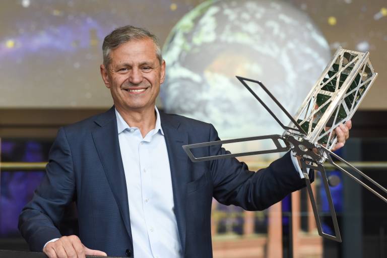 Leading role for UniSA in Australia’s multi-billion smart satellite revolution