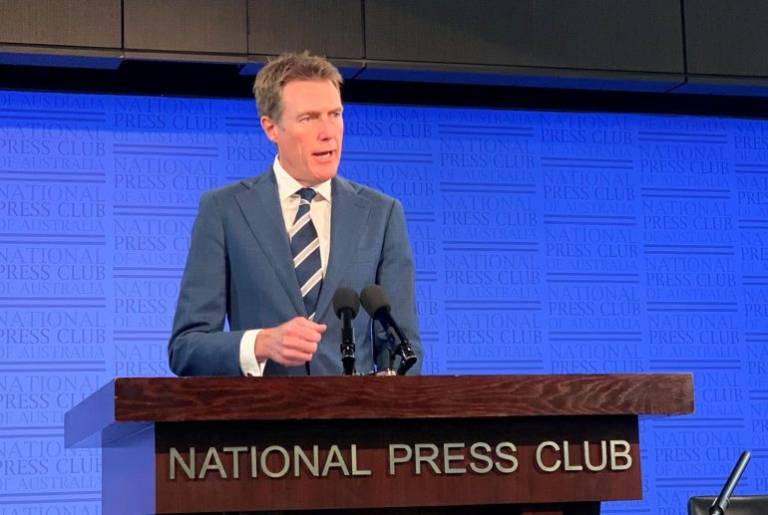 Tech minister Christian Porter resigns, replaced by Alan Tudge