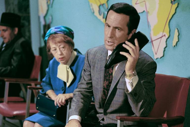 Australians are giving up talking to download on their smartphones