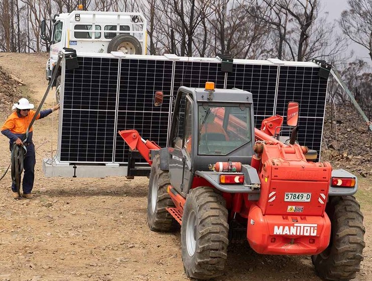 POWERING UP: Mike & Annie Cannon-Brookes are spending $12 million to bring a little sunshine to 100 bushfire-hit communities