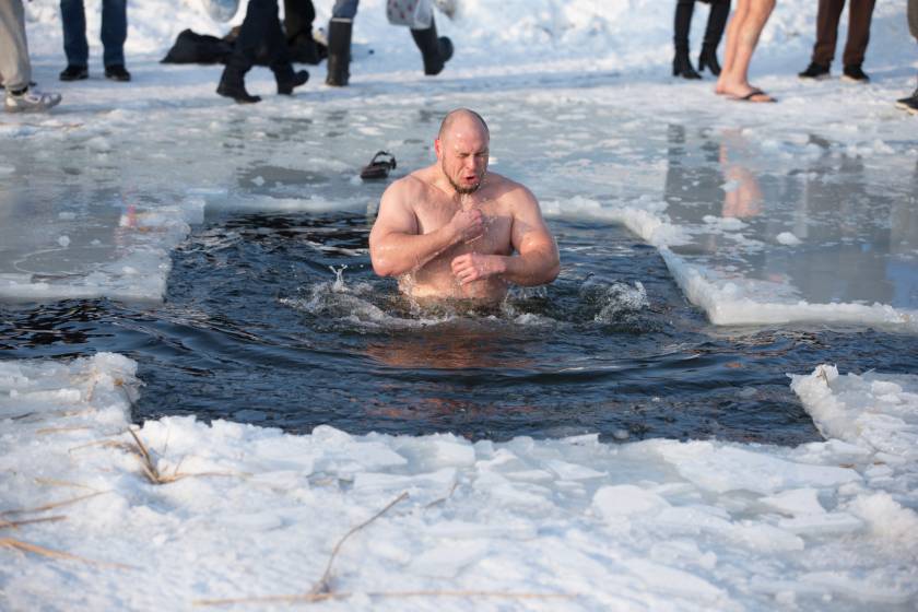 ice bath, frozen,