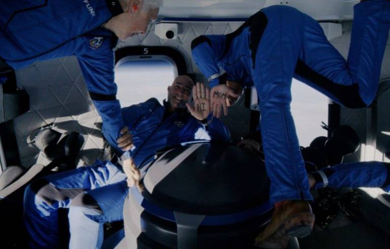 6 things to think about, aside from the ticket price, before signing up to be a space tourist