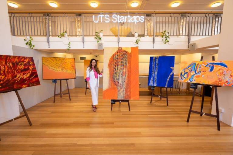 Meet Rasa Ahly, the Sydney artist who paints entrepreneurial journeys