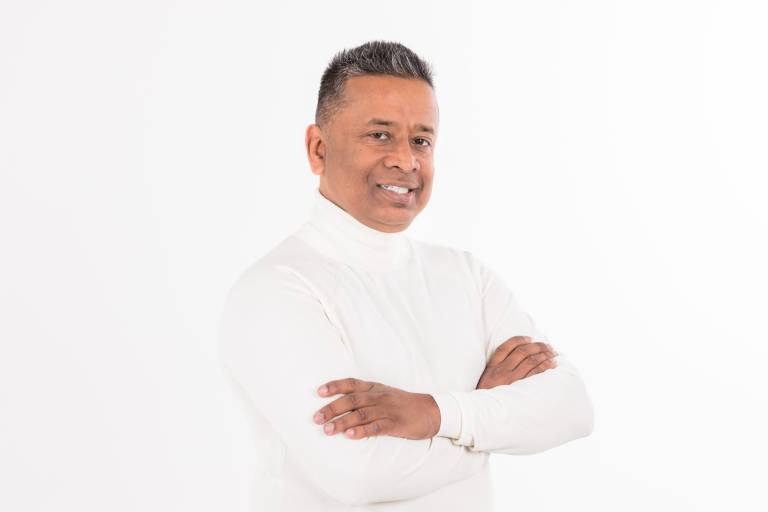 Alex Waislitz’s Thorney Investment Group leads $11 million raise for ecommerce site