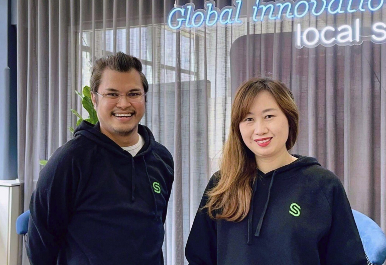 Dave Dela Cruz and Tarsi Luo