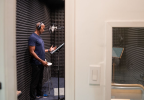 Sports psychologist Dr Ross Flowers 