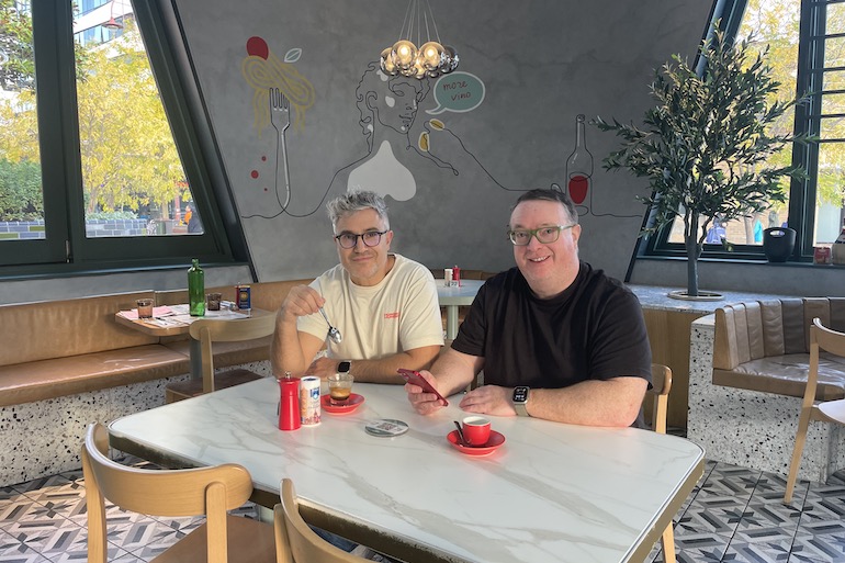 Mark Calabro, Shannon Hautot