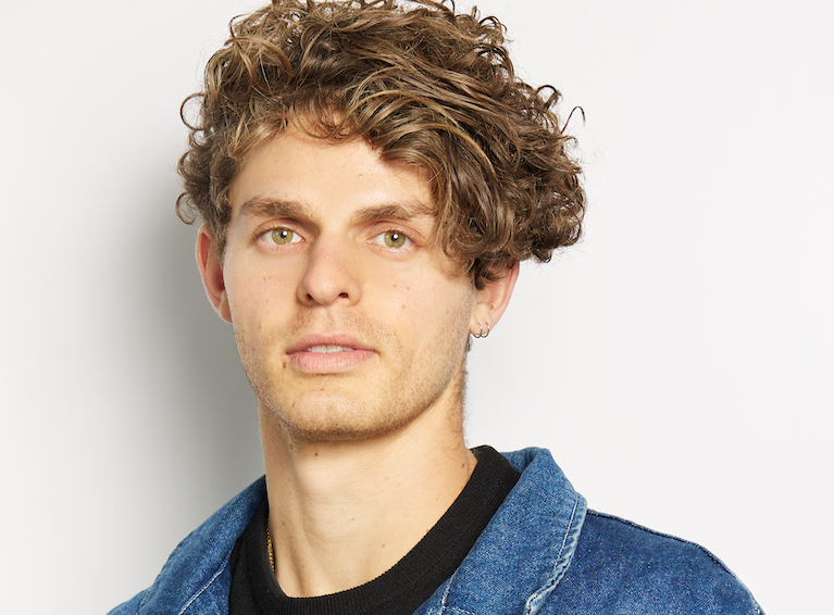 ASX-listed Vinyl buys blockchain music startup Serenade in shares deal worth up to $2.3 million