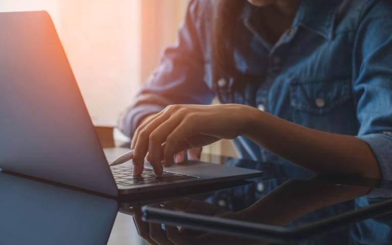 A computer scientist explains vibe coding and its risks