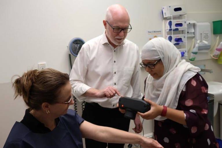 Breakthrough Victoria hands out $150,000 fellowships to 3 academics to turn their ideas into startups