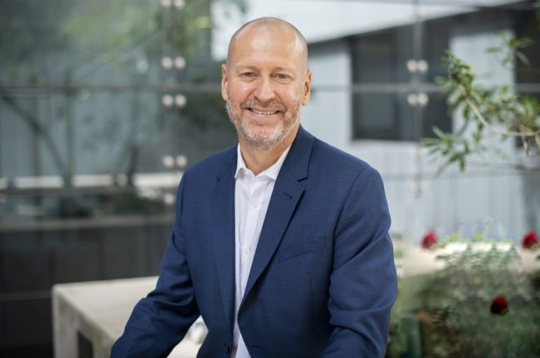 CSIRO cuts 350 research jobs because government funding has flatlined under Labor